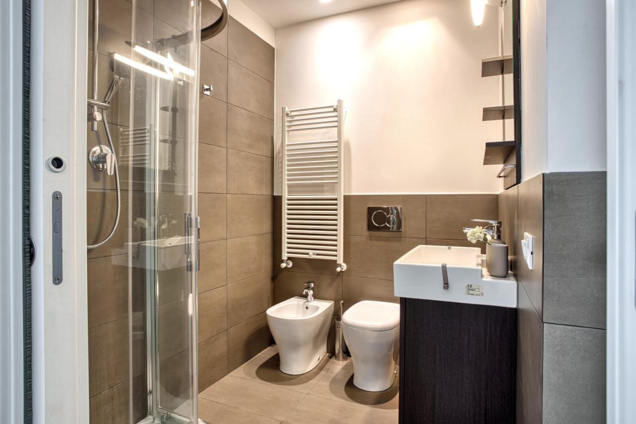 Joivy Vibrant 2Bed Apt With Balcony Milánó Kültér fotó